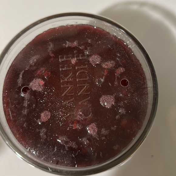 Yankee Candle Sangria 3 wick candle - Picture 2 of 3